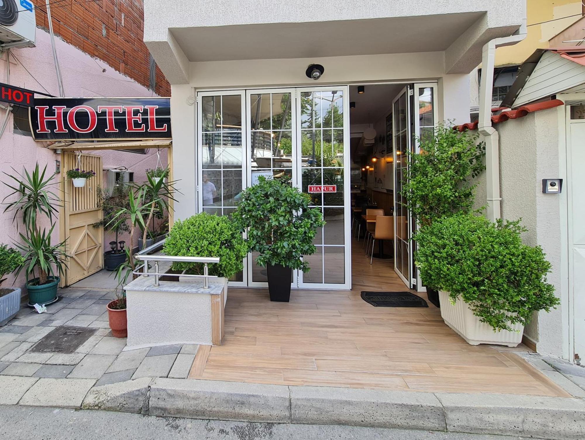Hotel La Villa Tirana Exterior foto